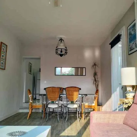 Jolie Mazet Avec Piscine Privee ! Villa Nimes